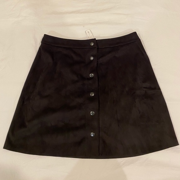 Black Suede Skirt - Picture 1 of 3
